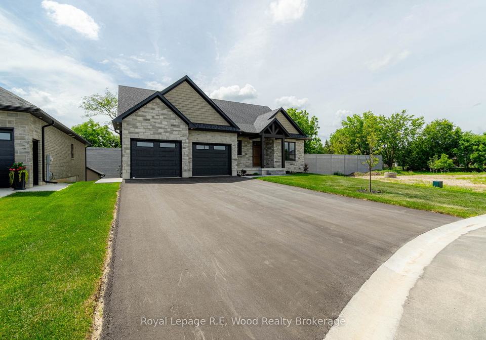 80-herb-street-norwich-ontario-x13509412