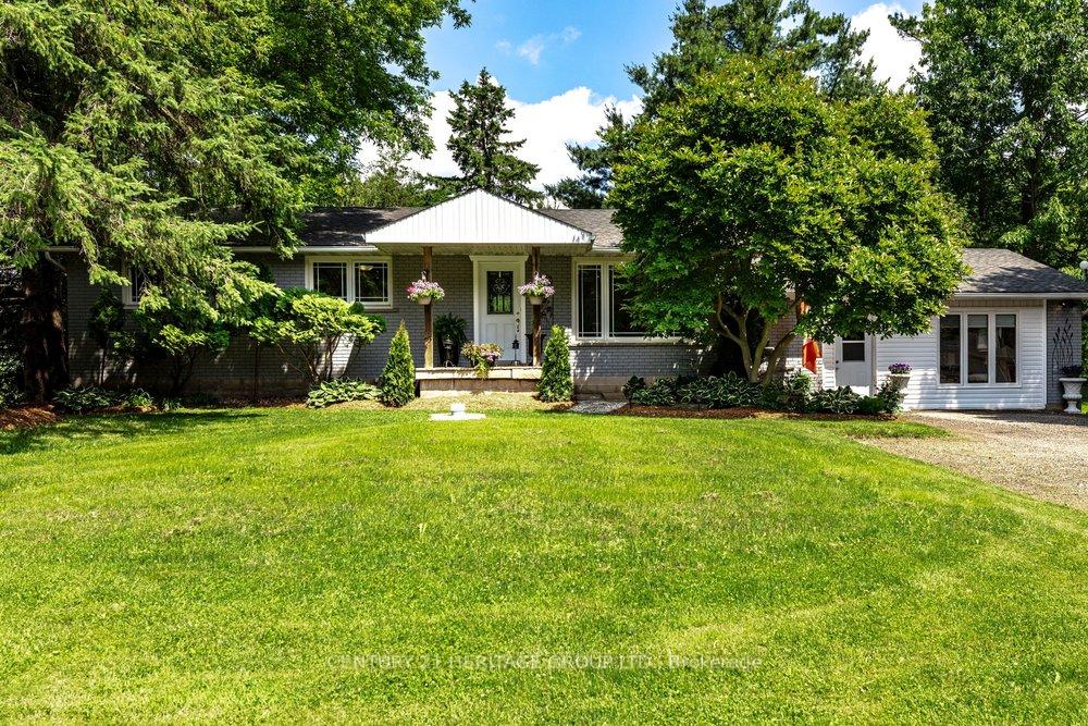 2147-governors-road-hamilton-ontario-x13509572