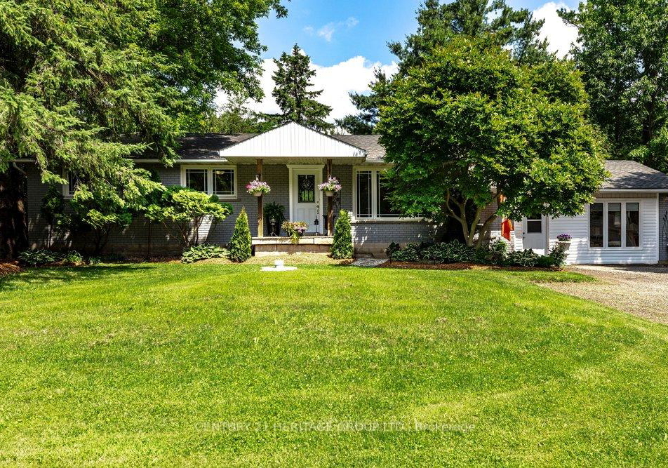 2147-governors-road-hamilton-ontario-x13509572