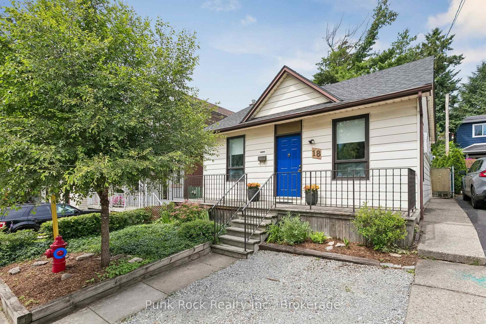 18-lochearne-street-hamilton-ontario-x13509892