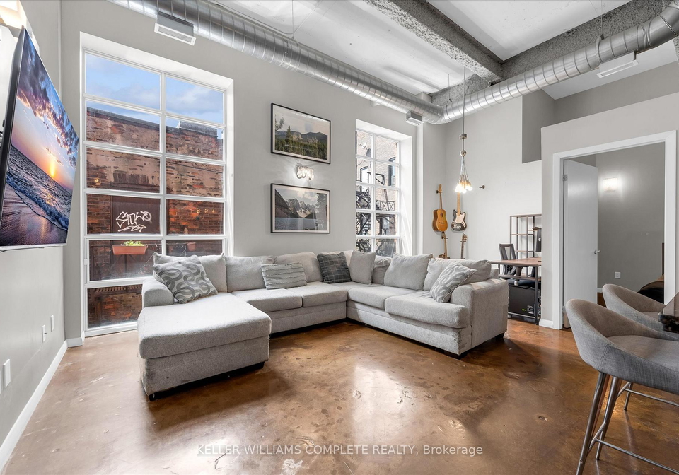 11-rebecca-street-hamilton-ontario-x13509920
