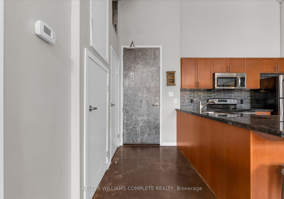 11-rebecca-street-hamilton-ontario-x13509920