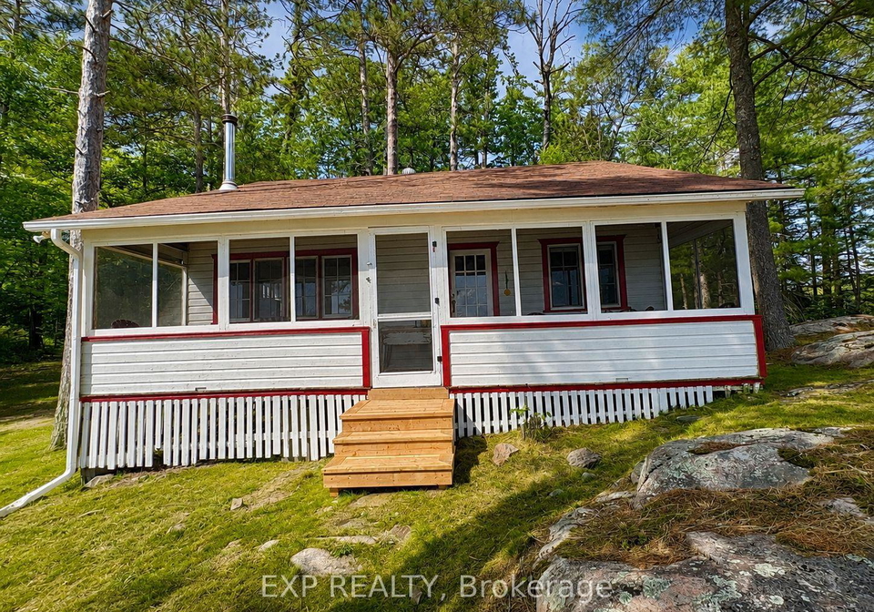 7594-severn-river-shore-georgian-bay-ontario-x13510062