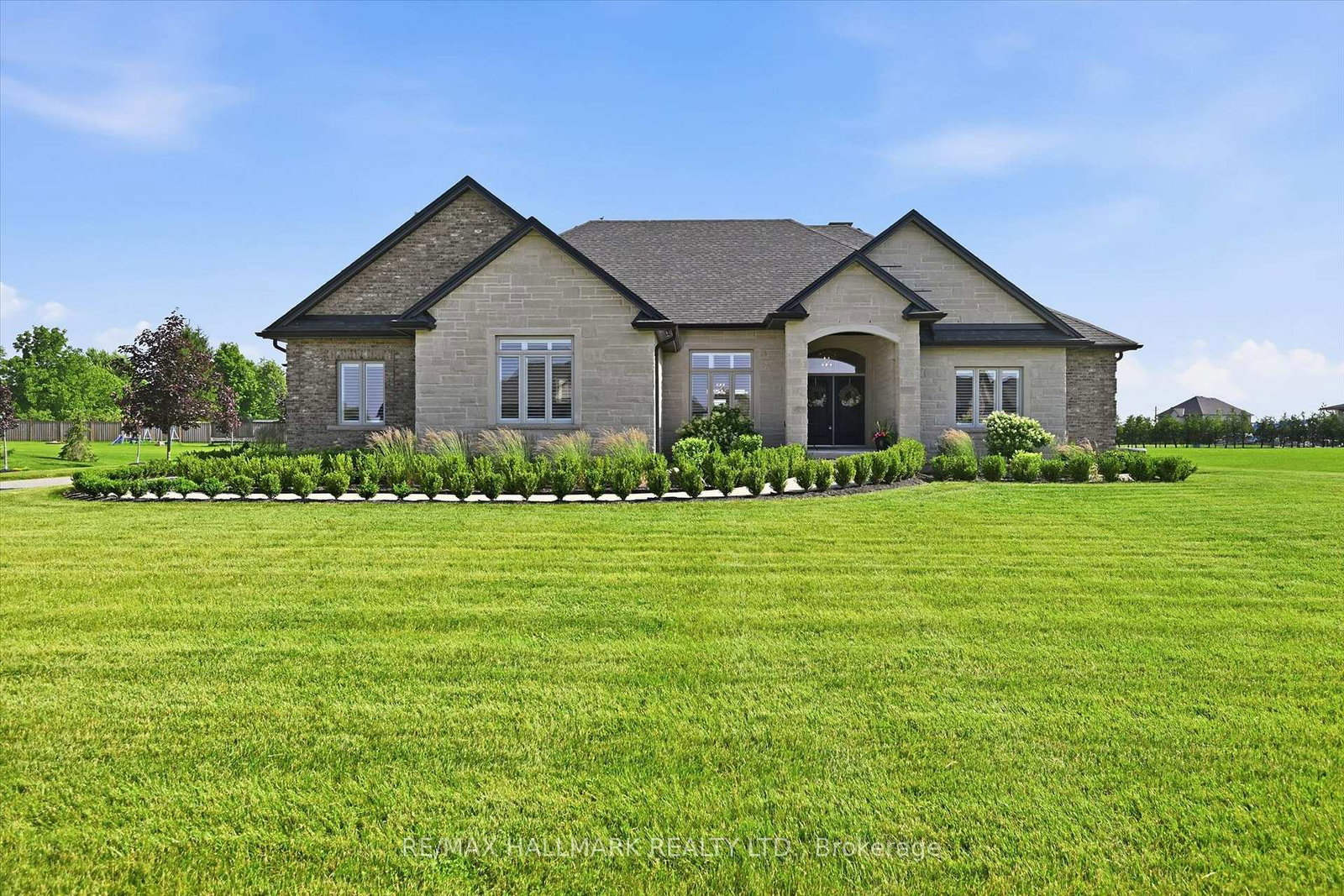 18-kramer-court-haldimand-ontario-x13511132