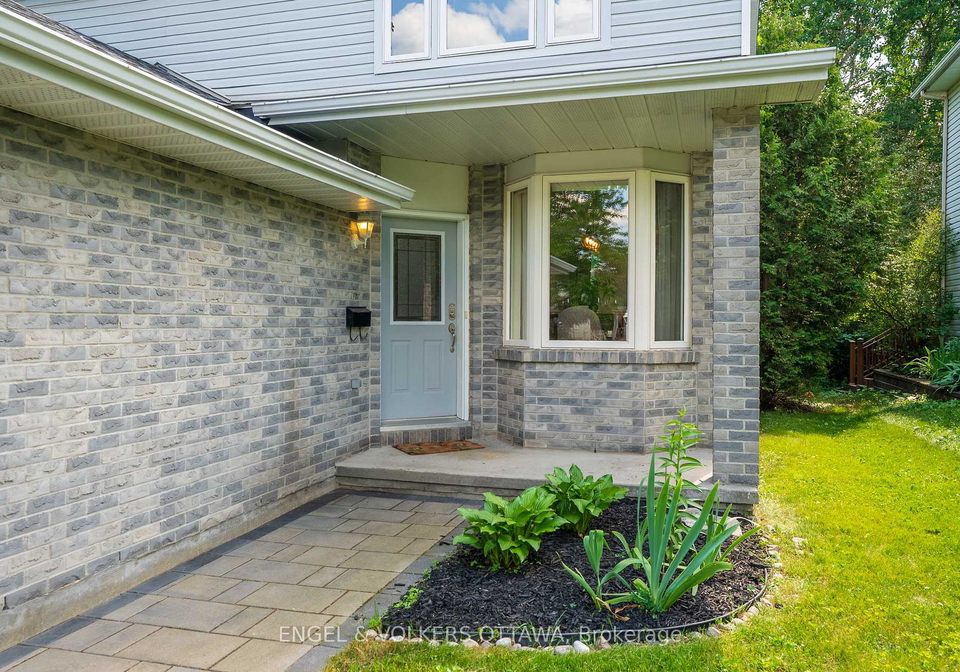 77-whalings-circle-ottawa-ontario-x13511162