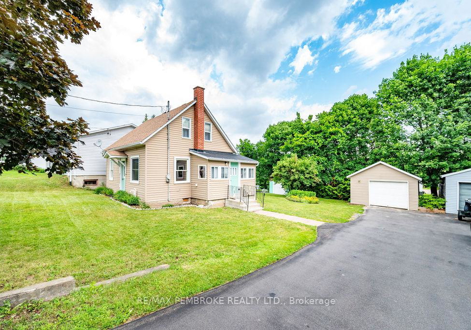 225-wellington-street-bonnechere-valley-ontario-x13511166