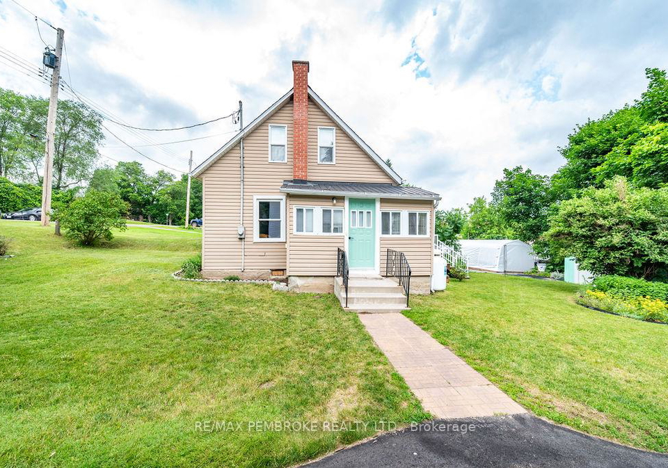 225-wellington-street-bonnechere-valley-ontario-x13511166