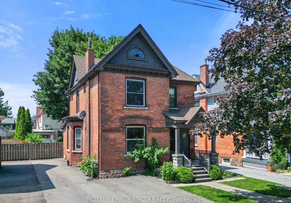 7-beecher-street-st-catharines-ontario-x13511244
