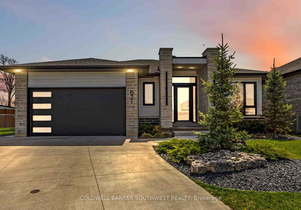621-mead-court-sarnia-ontario-x13511316
