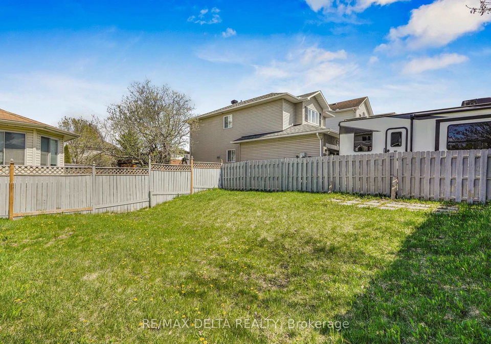 2218-cecile-crescent-clarence-rockland-ontario-x13511370
