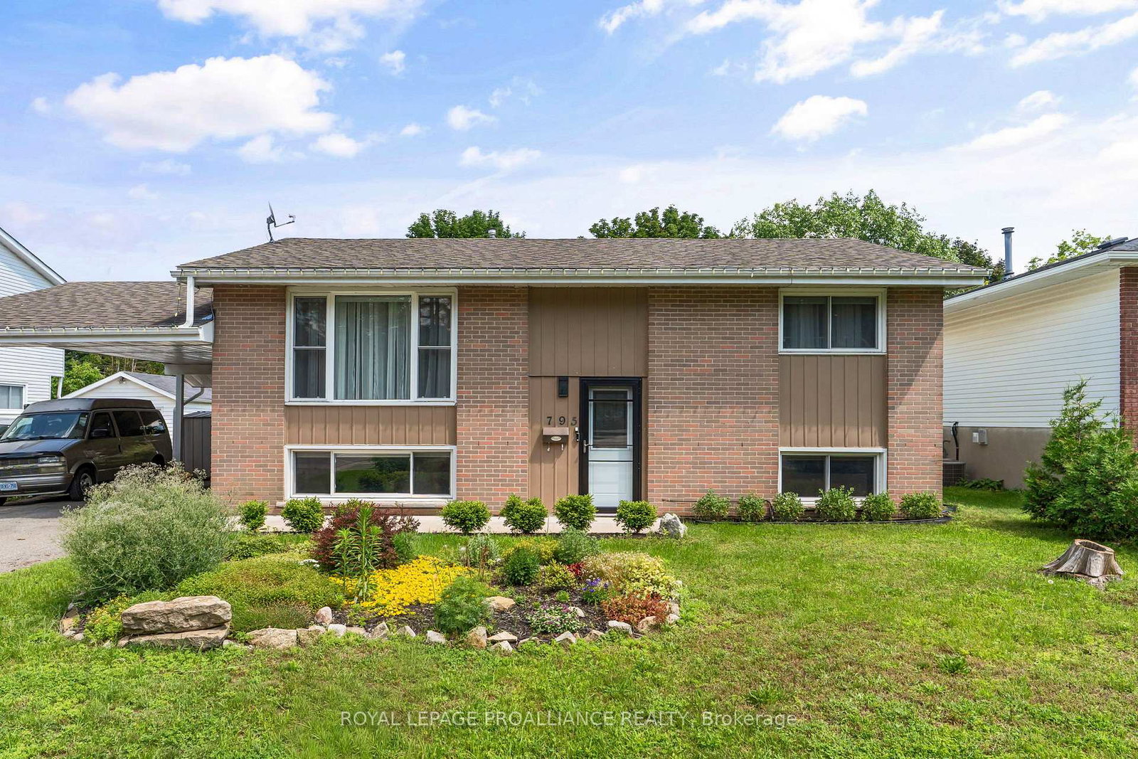 795-laurier-boulevard-brockville-ontario-x13511462