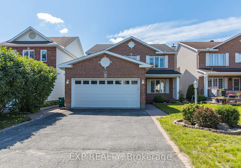 40-newborough-crescent-ottawa-ontario-x13511580