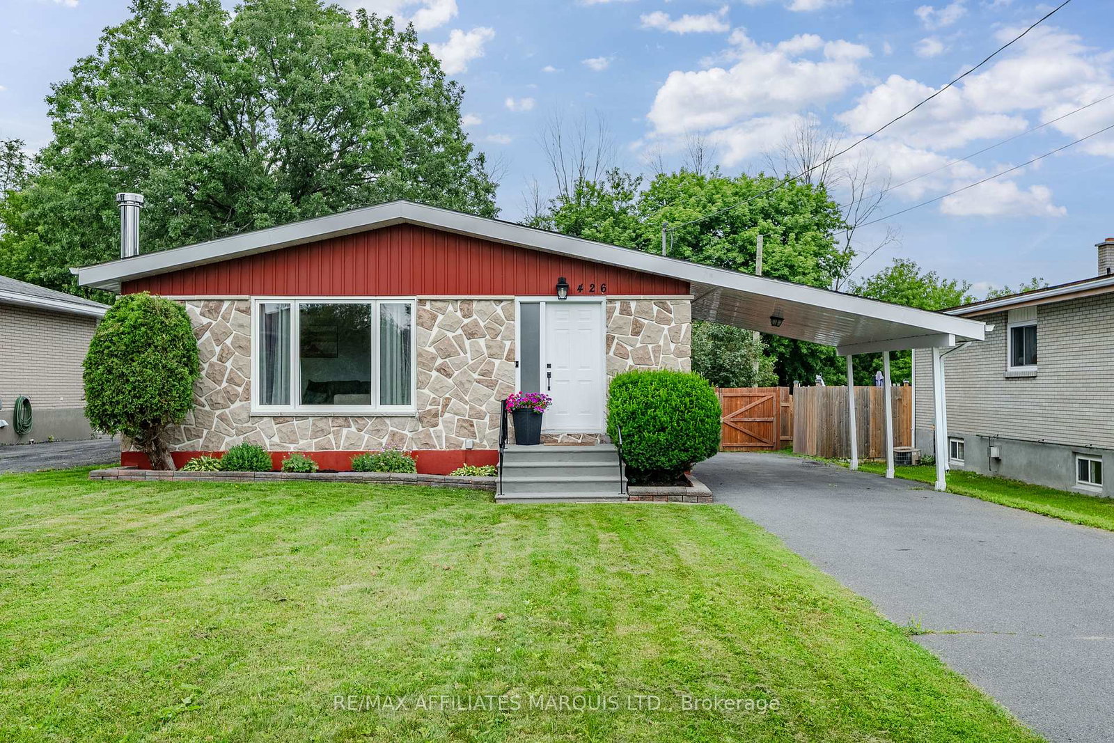 426-bellevue-crescent-cornwall-ontario-x13511638