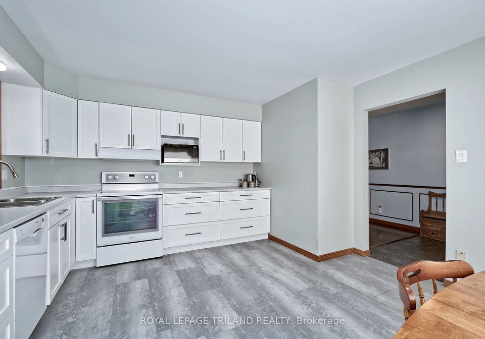 1662-attawandaron-road-london-north-ontario-x13511640