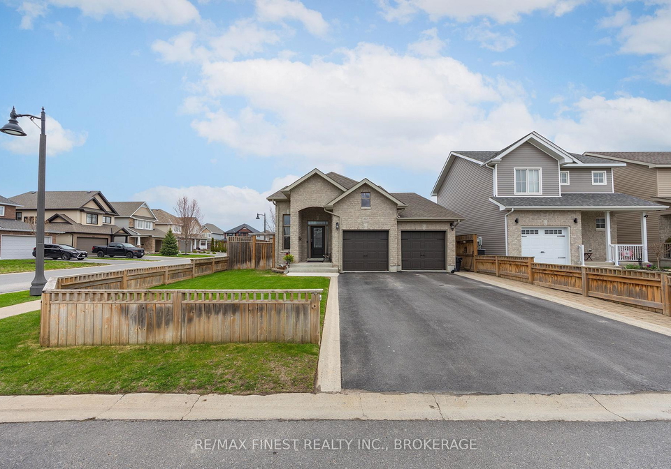 1667-crimson-crescent-kingston-ontario-x13512024