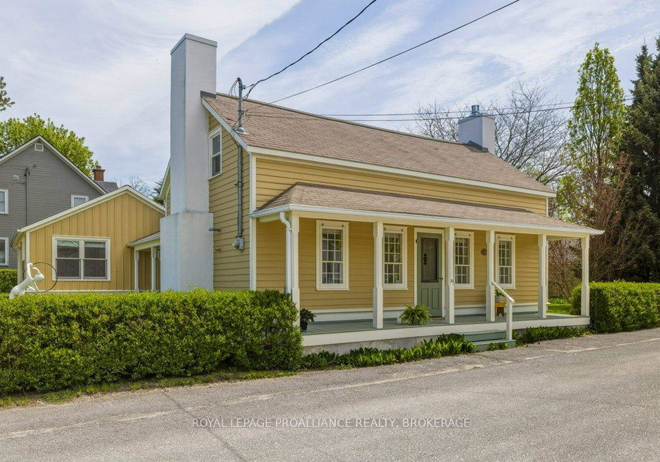 10-drummond-street-kingston-ontario-x13512080