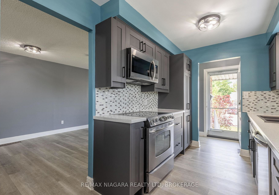 31-canterbury-drive-st-catharines-ontario-x13512158