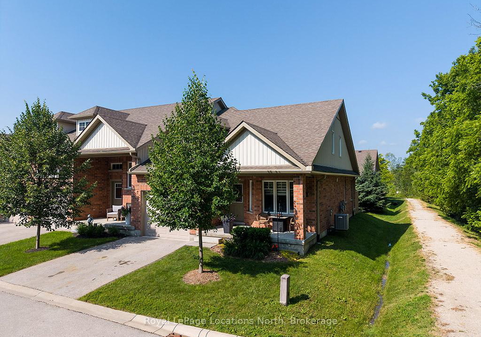 216-macintosh-lane-meaford-ontario-x13512634