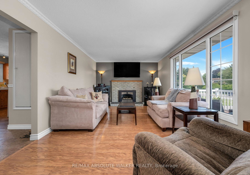 337-roxdale-avenue-ottawa-ontario-x13512672