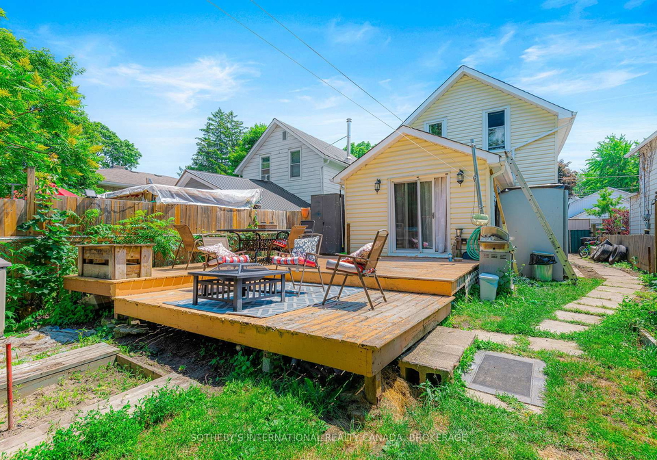 276-first-street-gananoque-ontario-x13512822