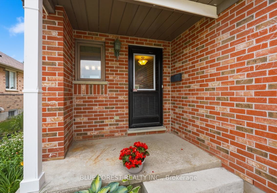 1367-reardon-boulevard-london-south-ontario-x13512868