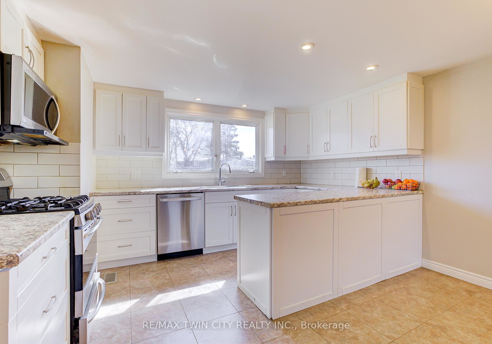 22-blackhorne-crescent-waterloo-ontario-x13513052