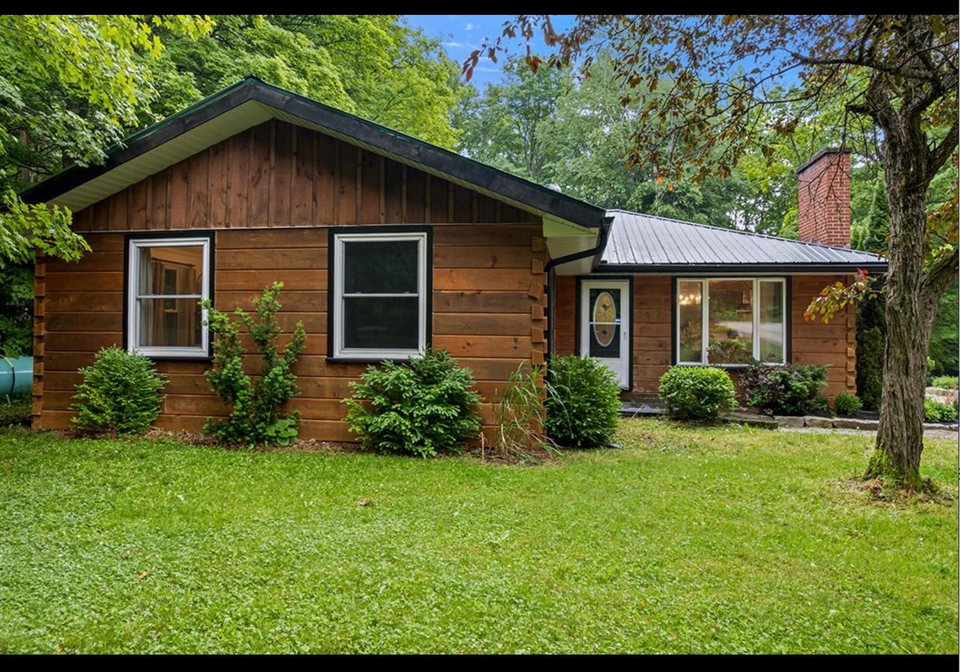 467042-12th-conc-b-concession-grey-highlands-ontario-x13513064