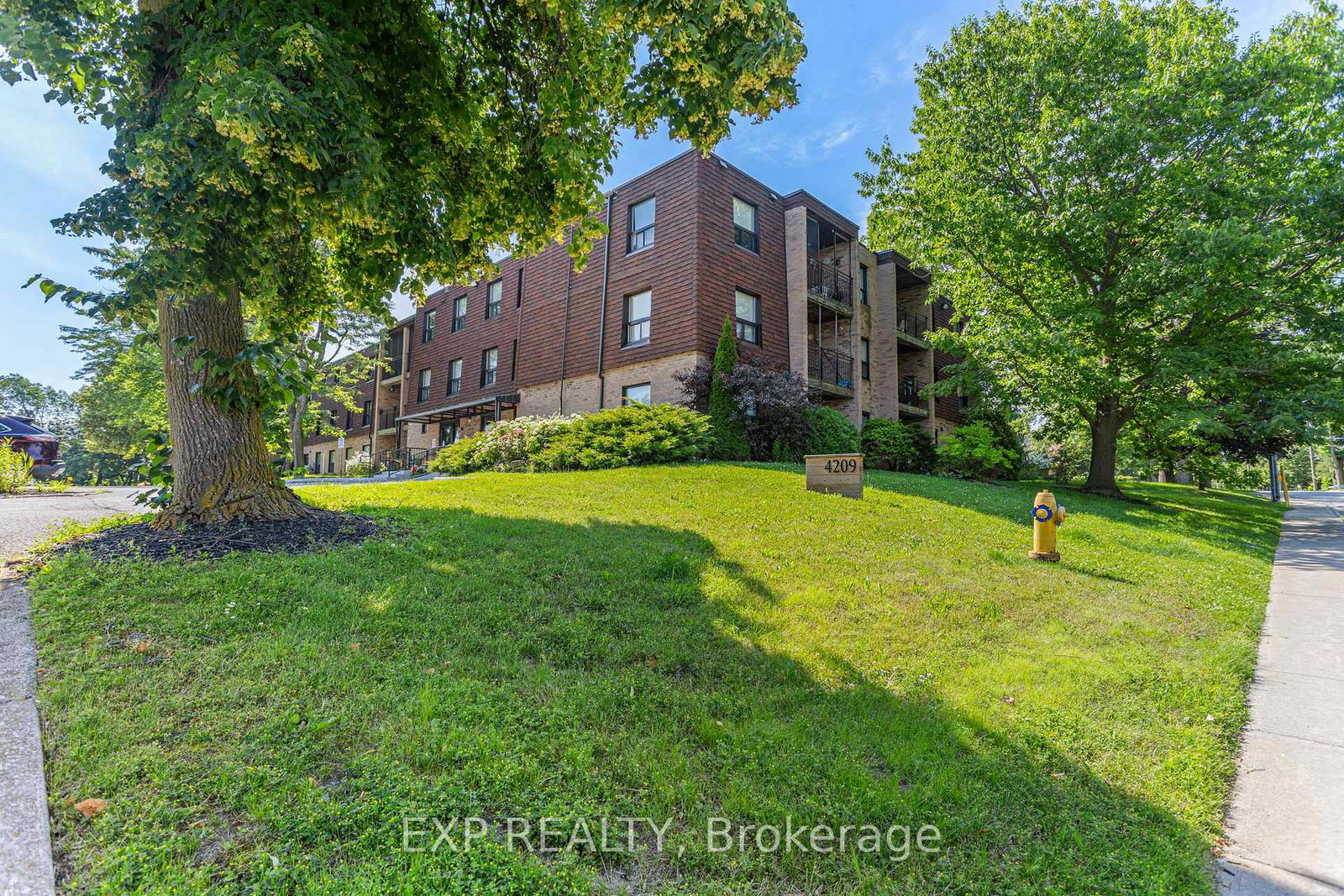 4209-hixon-street-lincoln-ontario-x13513088