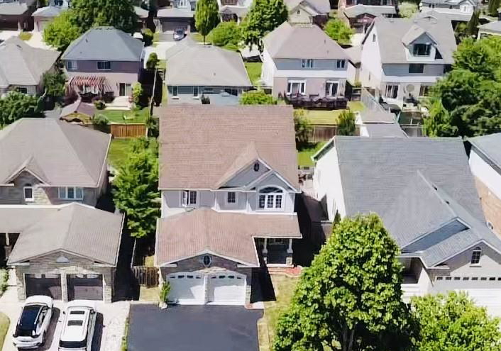 43-decaro-crescent-cambridge-ontario-x13513130