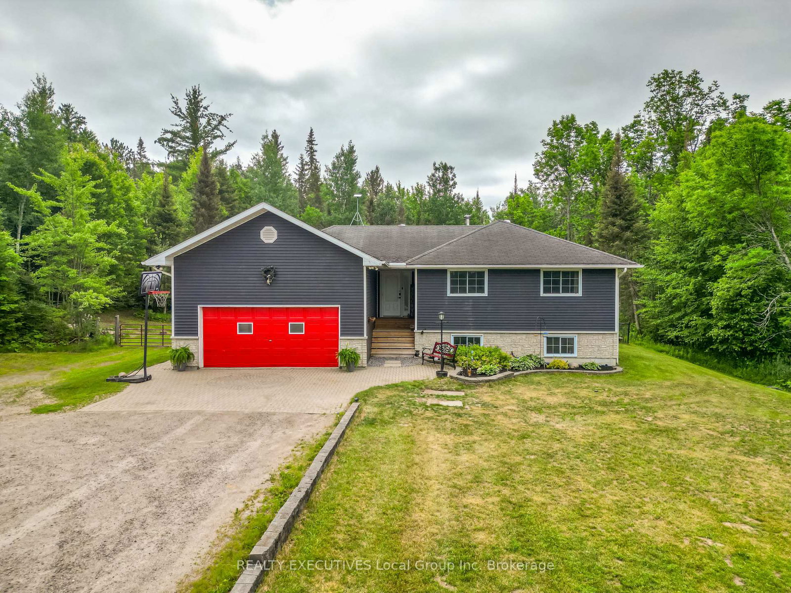 863-highway-654-callander-ontario-x13513154