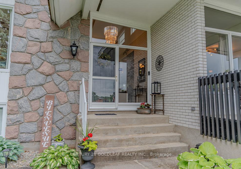 1549-du-parc-avenue-clarence-rockland-ontario-x13513310