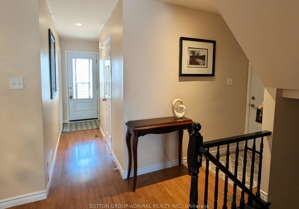 503-highway-8-street-hamilton-ontario-x13513424