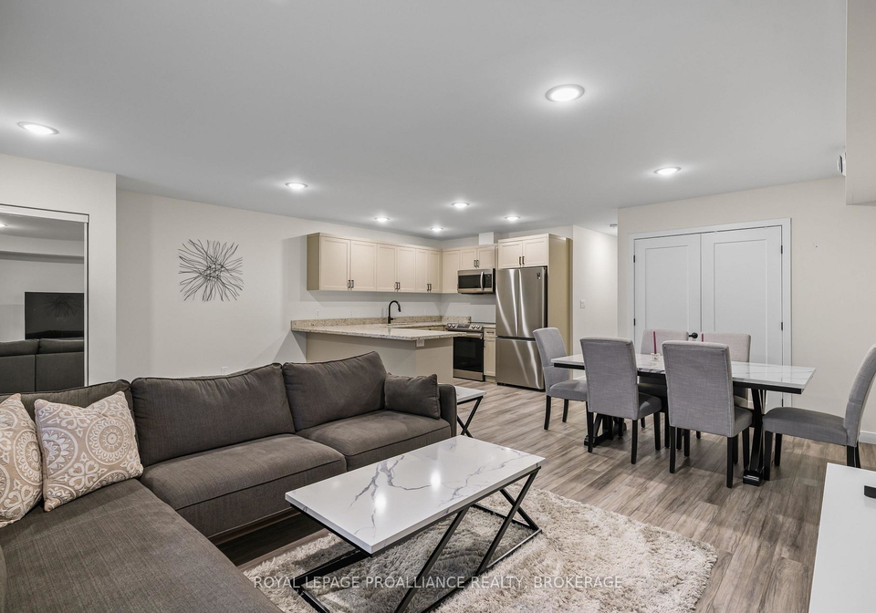 809-development-drive-kingston-ontario-x13513642