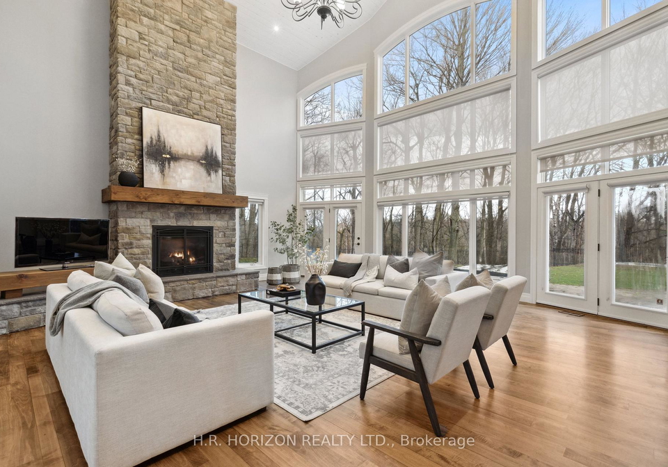 214-russell-street-e-blue-mountains-ontario-x13513678