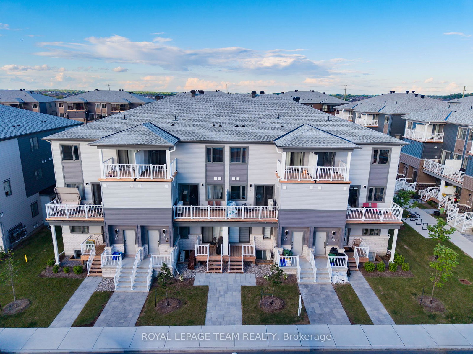 916-parnian-private-ottawa-ontario-x13513680