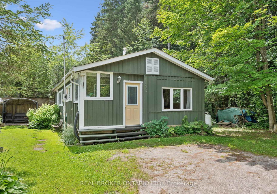 127-cedar-crescent-centre-wellington-ontario-x13513694
