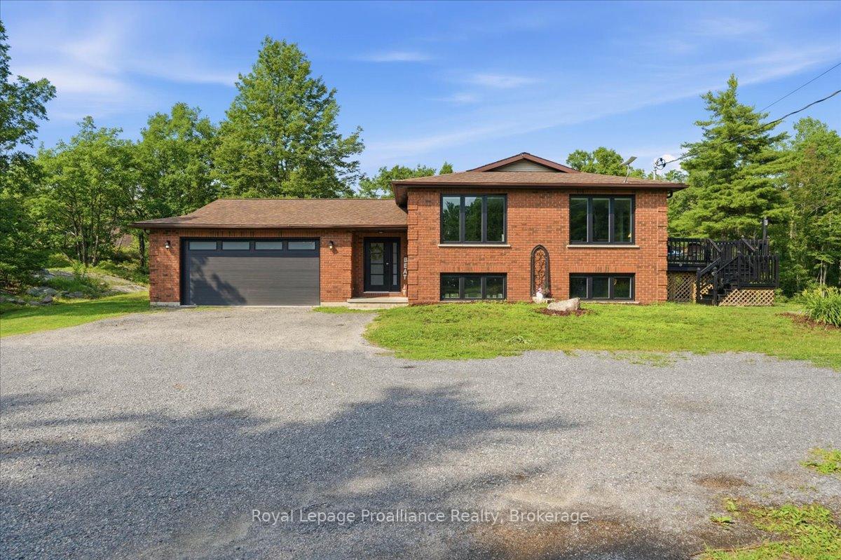 10389-highway-41-addington-highlands-ontario-x13513768