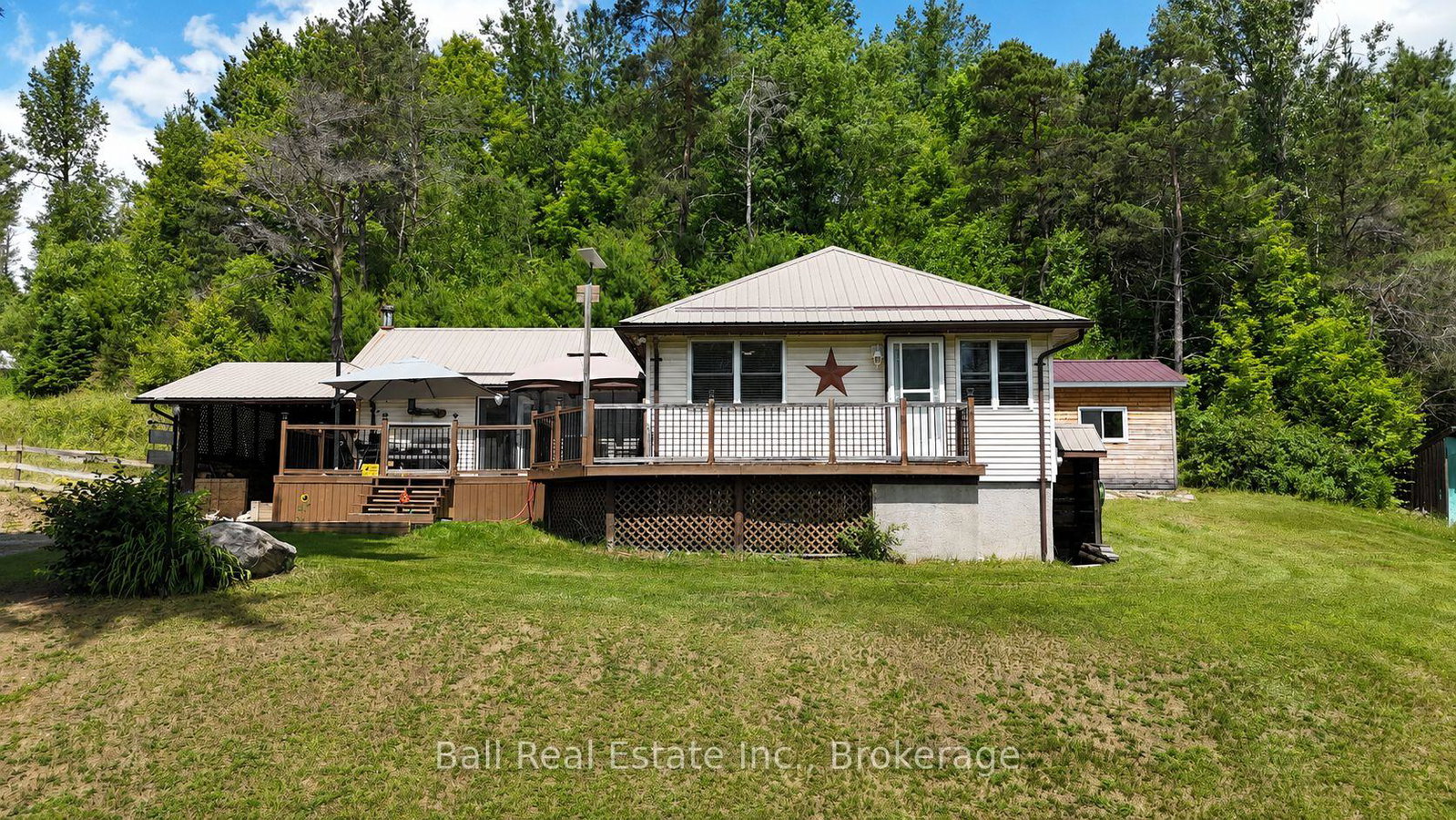 1123-harcourt-road-dysart-et-al-ontario-x13513800