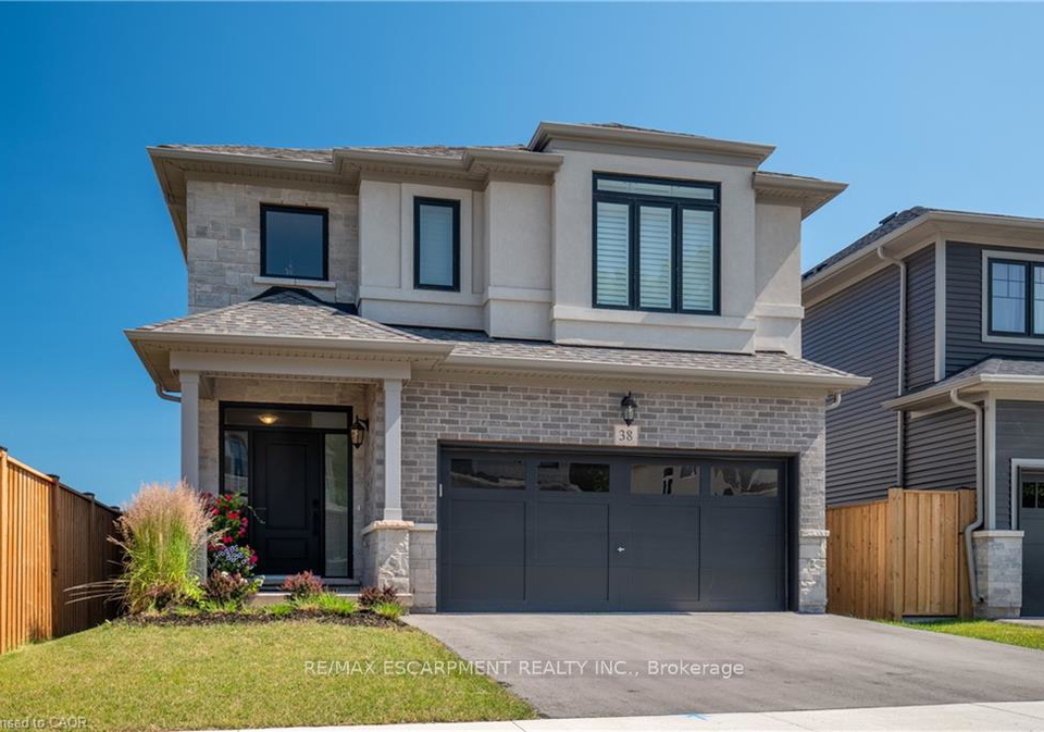 38-riesling-street-grimsby-ontario-x13513920