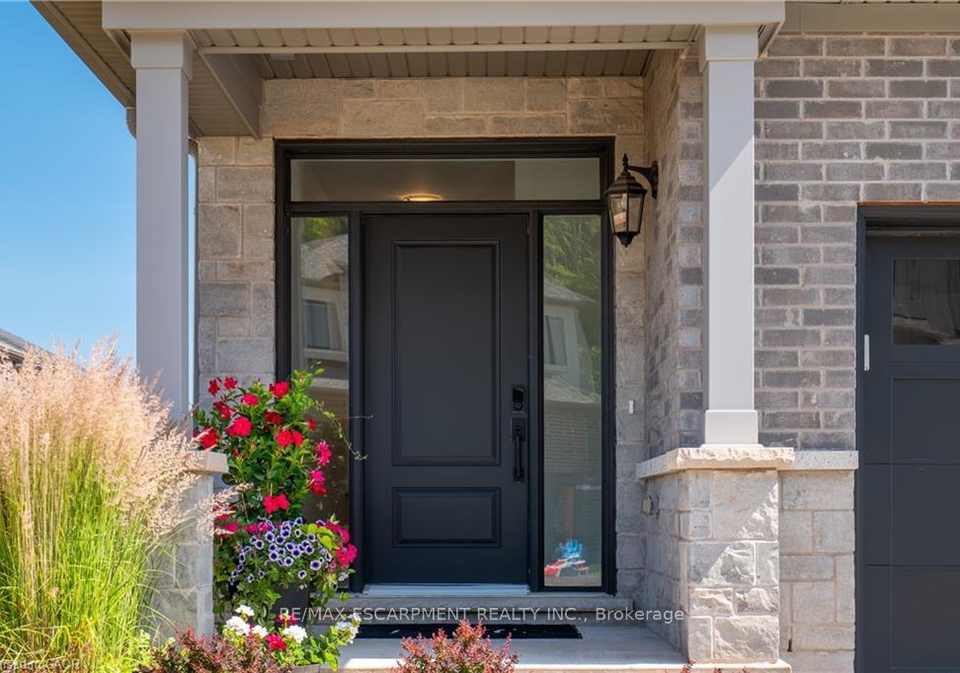 38-riesling-street-grimsby-ontario-x13513920