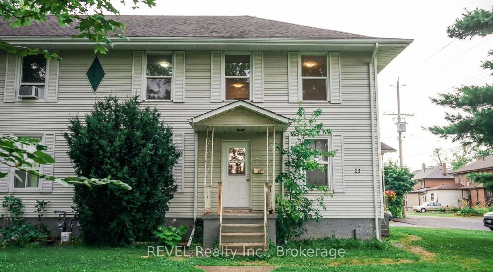 21-plymouth-road-welland-ontario-x13513926