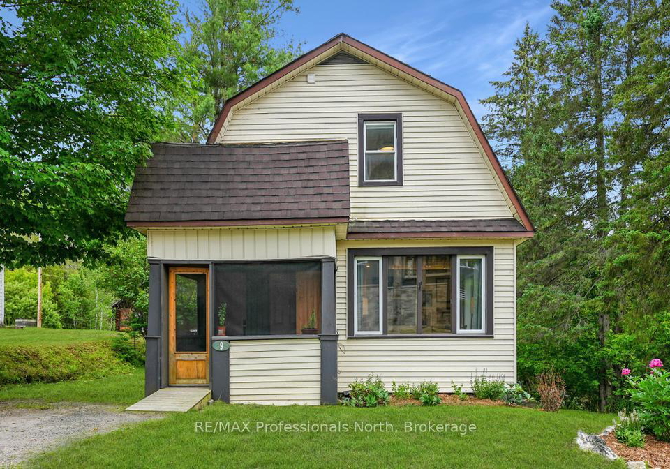 9-lake-avenue-dysart-et-al-ontario-x13514056