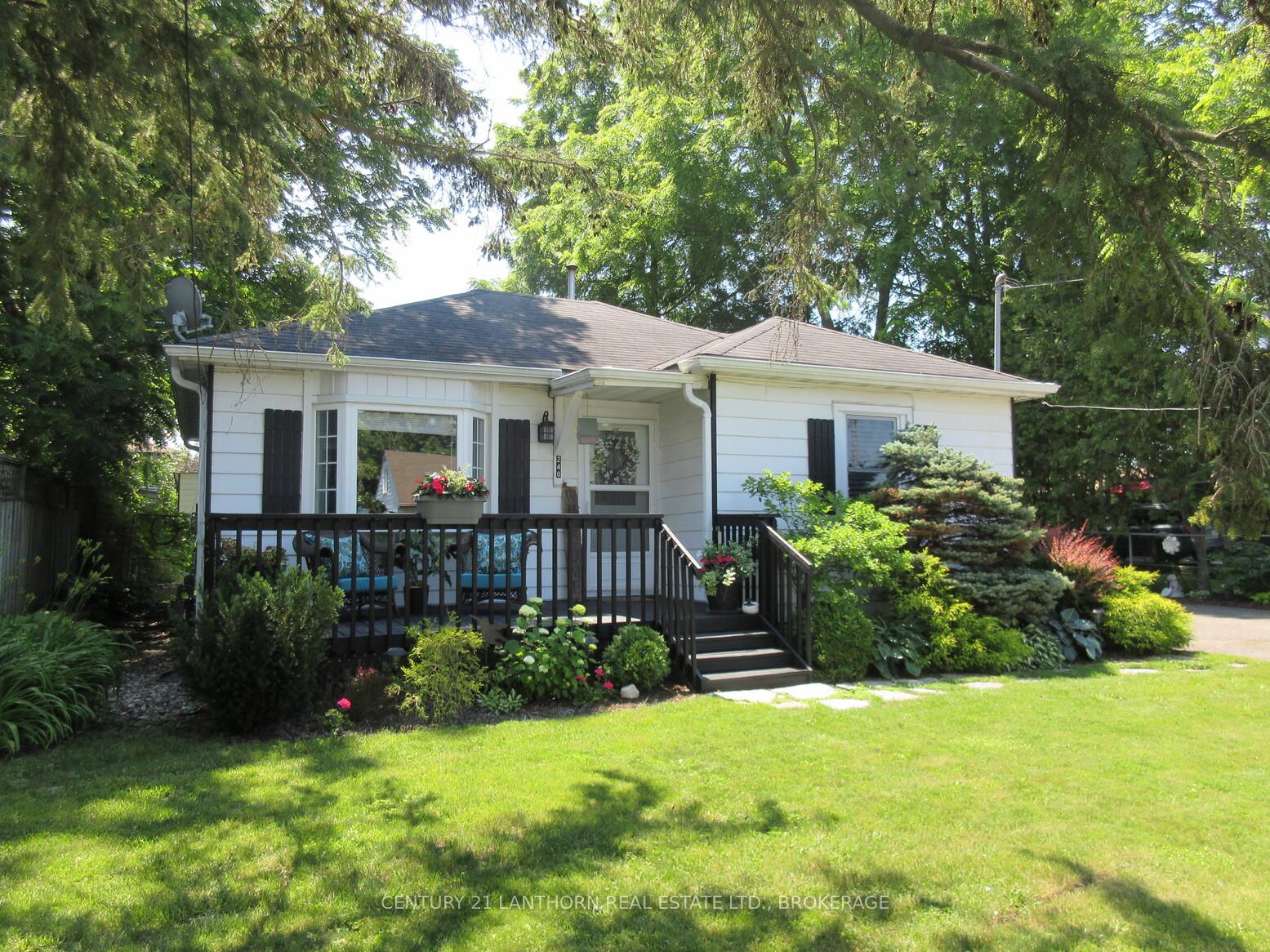 240-thomas-street-w-greater-napanee-ontario-x13514212