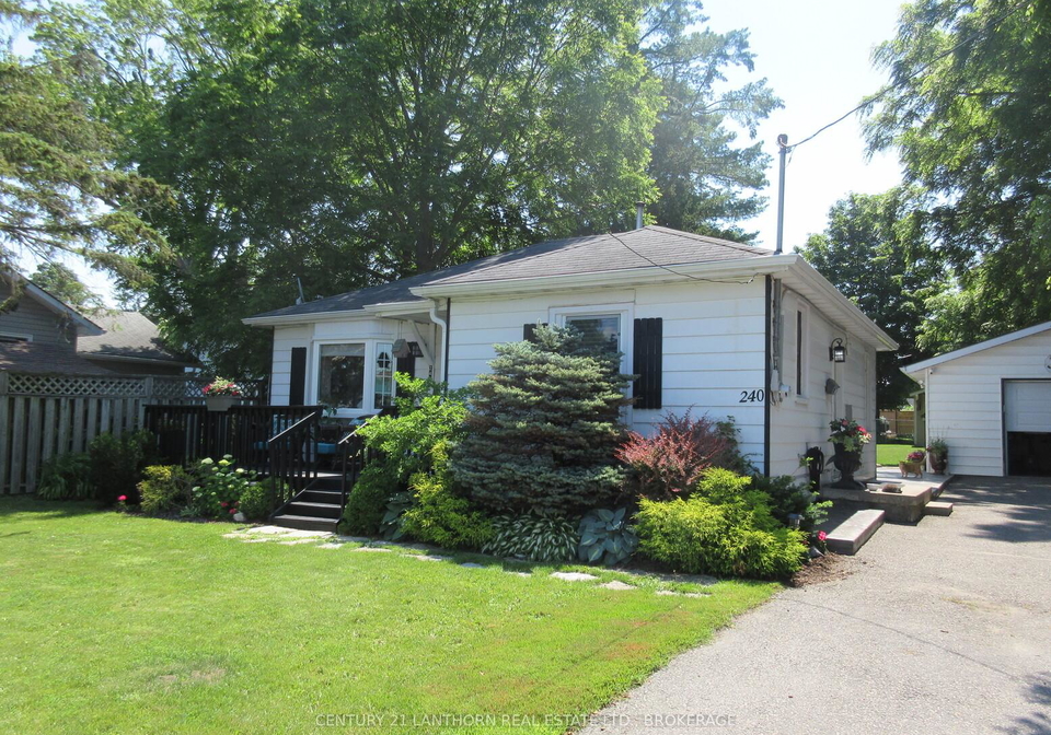 240-thomas-street-w-greater-napanee-ontario-x13514212