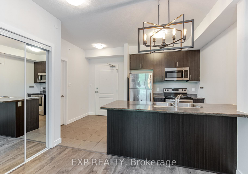 125-shoreview-place-hamilton-ontario-x13514252