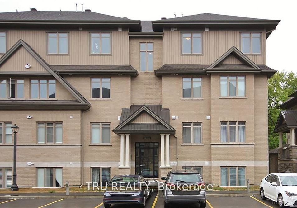 1020-beryl-private-ottawa-ontario-x13514266