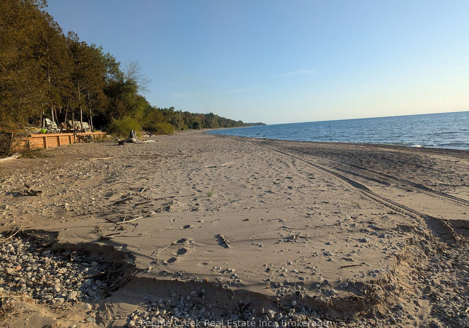 84163-upper-road-ashfield-colborne-wawanosh-ontario-x13514286