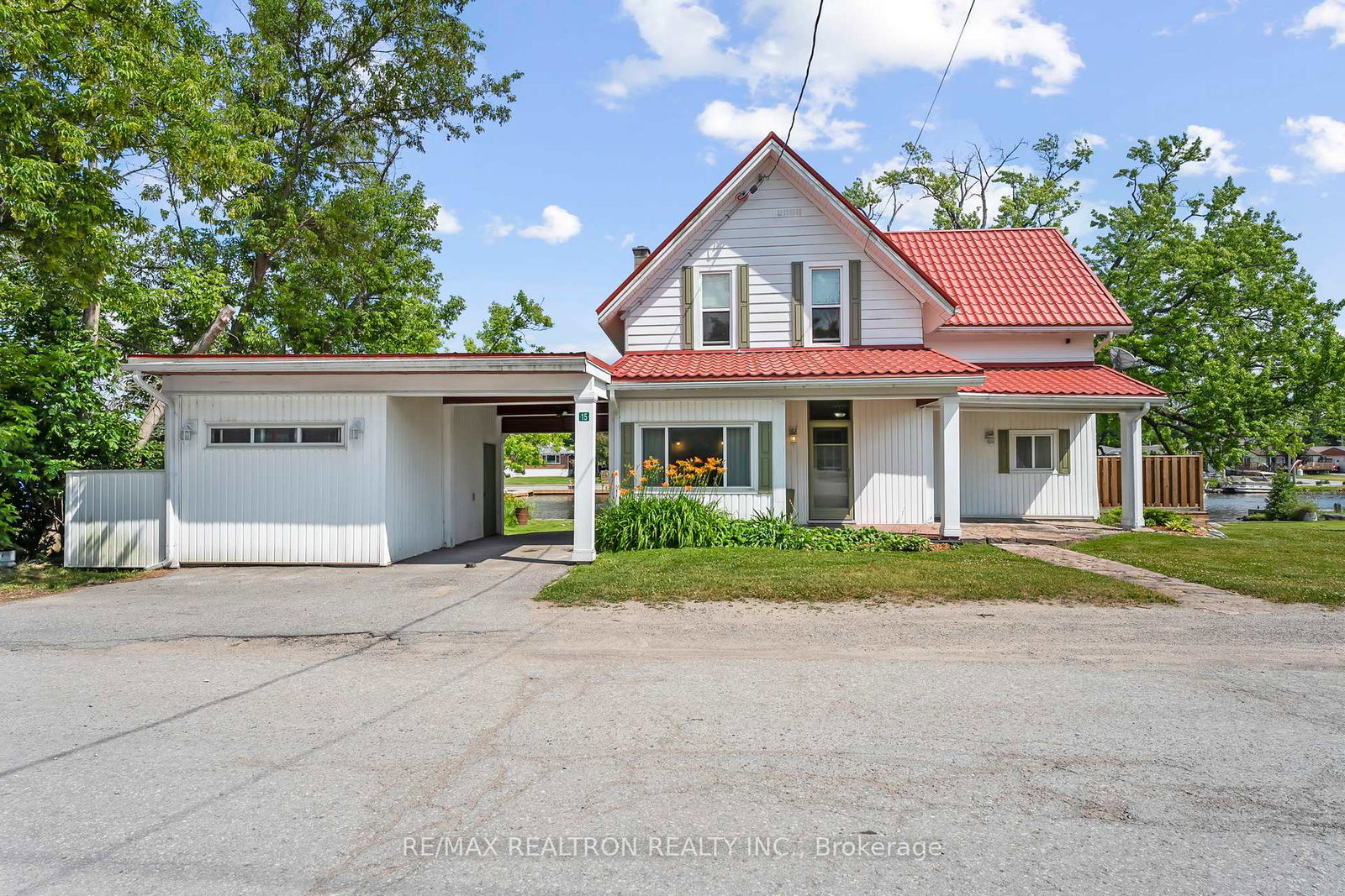 15-north-water-street-kawartha-lakes-ontario-x13514398