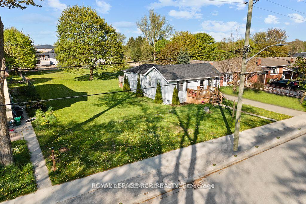 240-egremont-street-n-wellington-north-ontario-x13514646