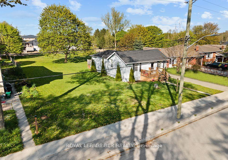 240-egremont-street-n-wellington-north-ontario-x13514646